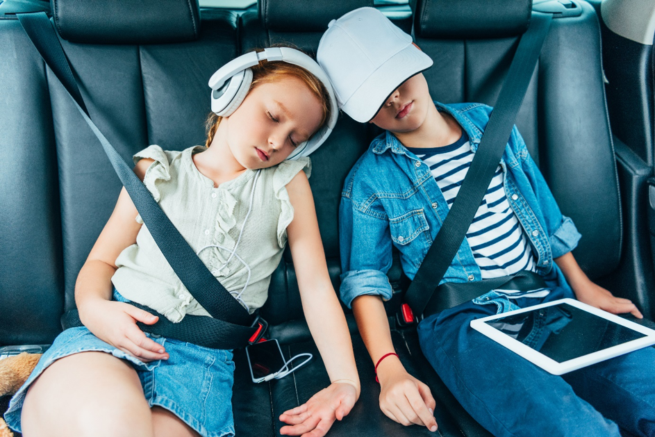Met de kinderen op autovakantie: tips voor een ontspannen reis