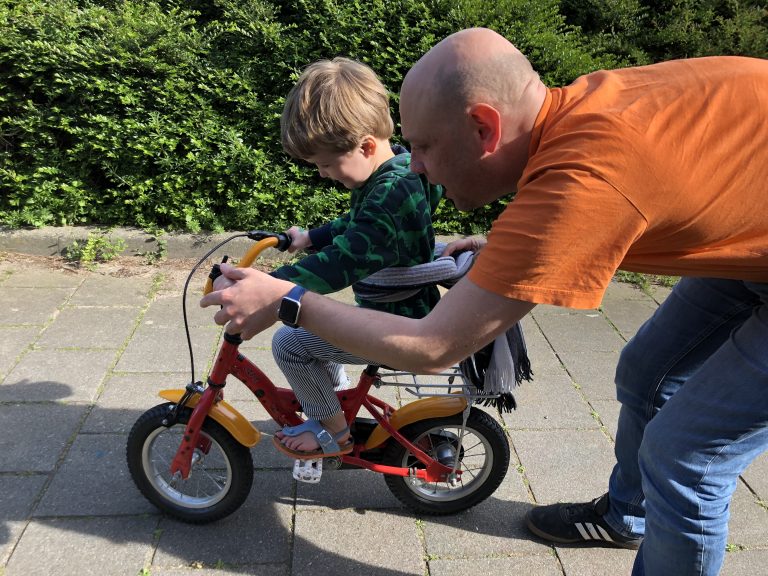 Prestigieus parallel Embryo Leren fietsen: hoe help je je kind? • Juf Maike